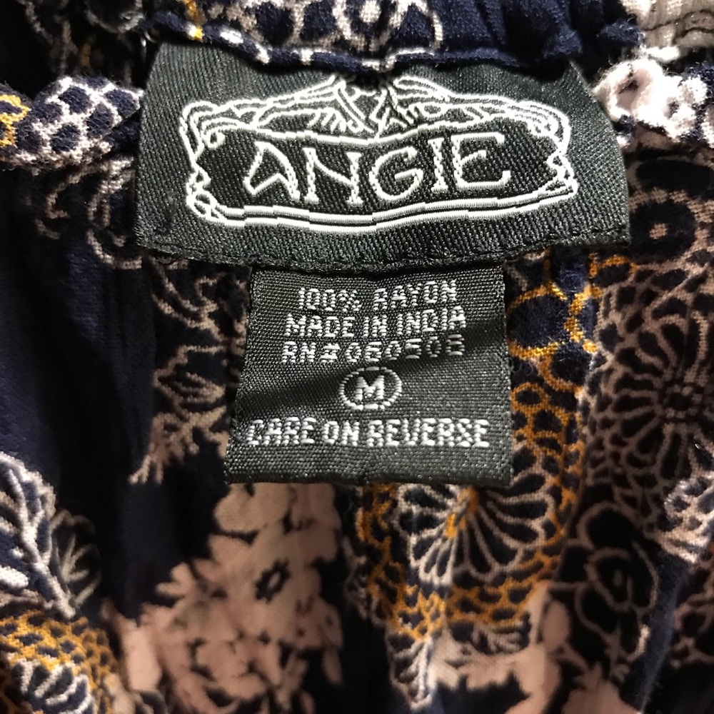 ANGIE • Oriental Print Navy Romper / size (M) - Picture 5 of 6